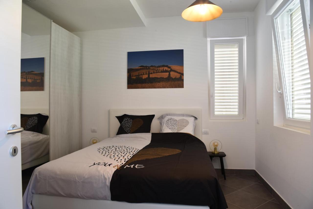 Residence Il Piviere App 7 With Private Garden กาลัมโบรเน ภายนอก รูปภาพ